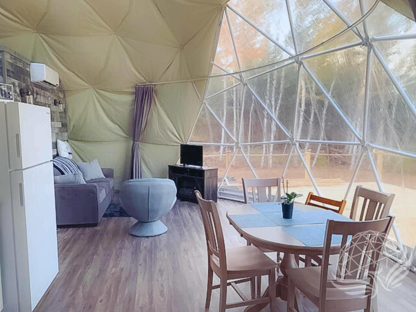 9M  Glass Dome double door