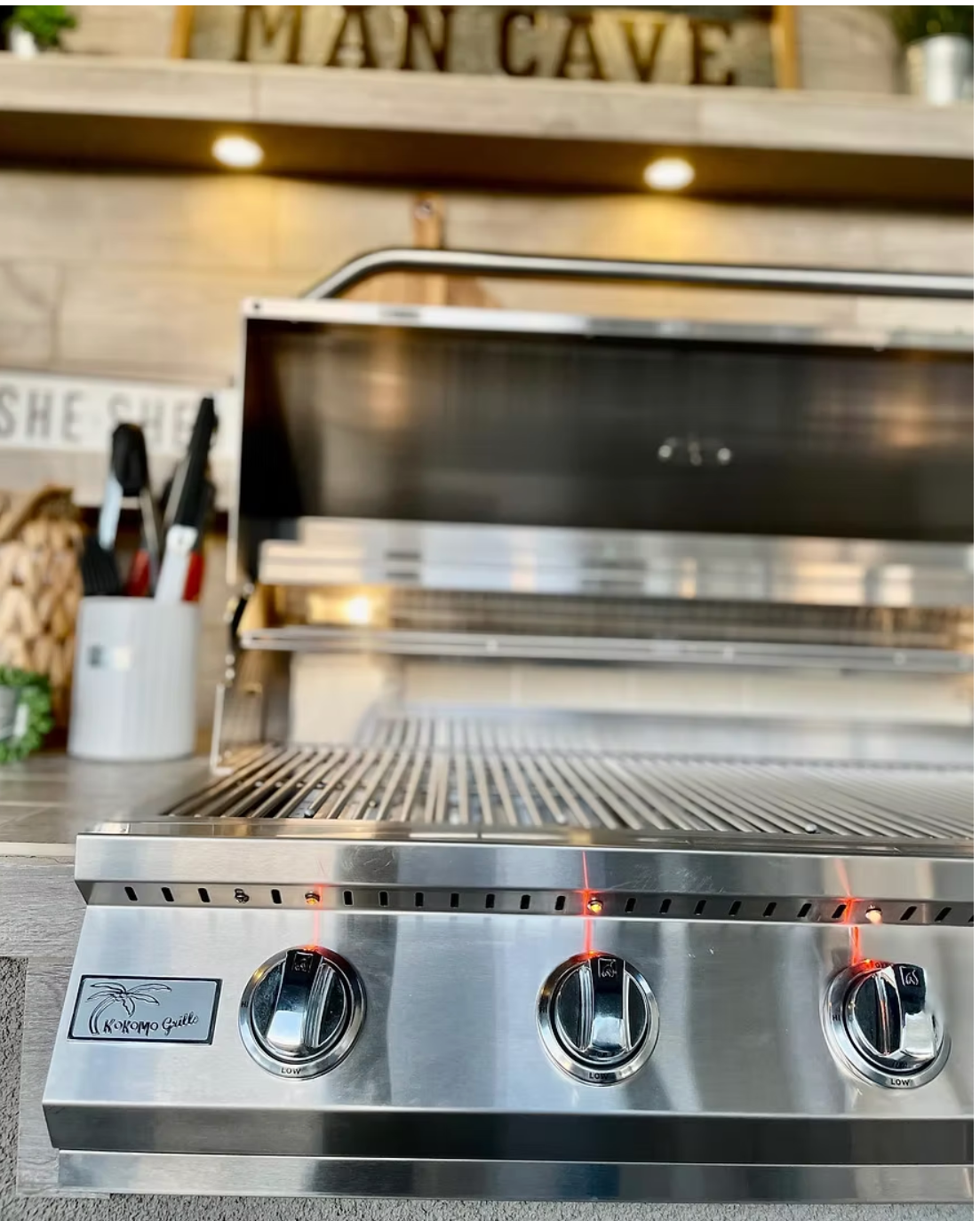 Fantasy Island 20'x20' Outdoor Kitchen – KoKoMo Signature Series