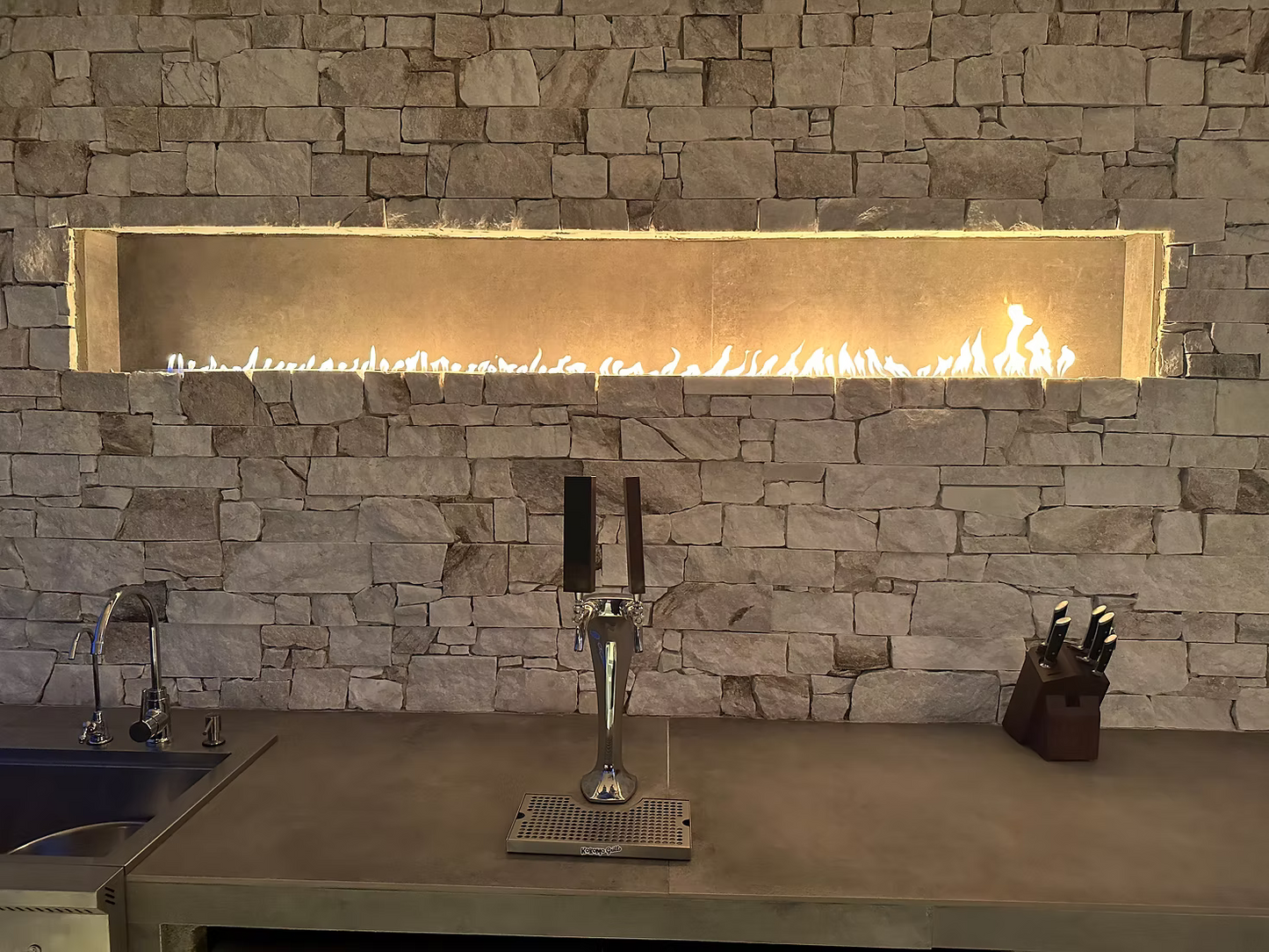 Luxury Outdoor Kitchen BBQ Grill Island – KoKoMo Signature Series